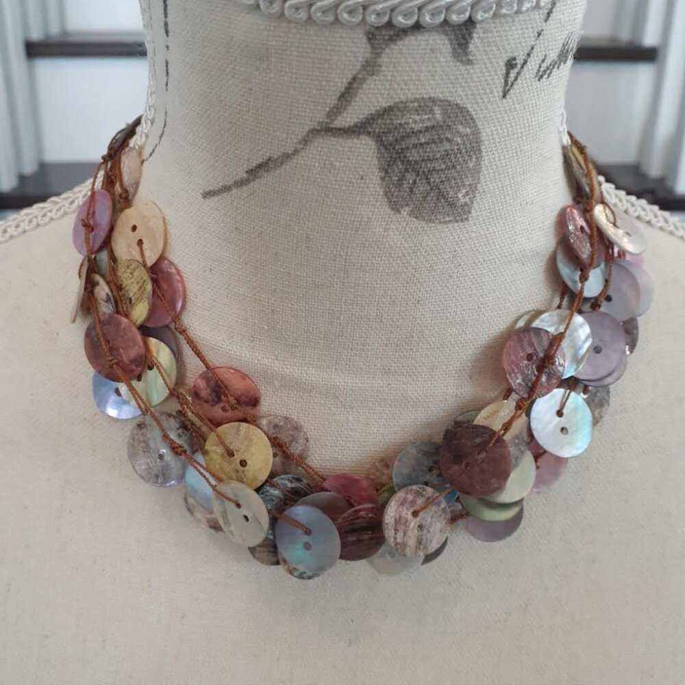 & Guess multi-colour shell button necklace